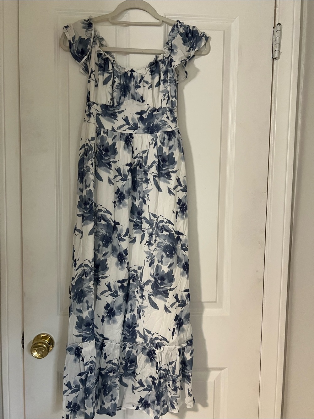Lulu’s Floral Off-Shoulder Maxi Dress